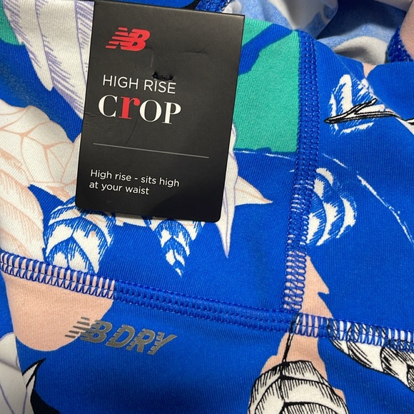 🌸New Balance high rise/crop - Picture 6 of 8